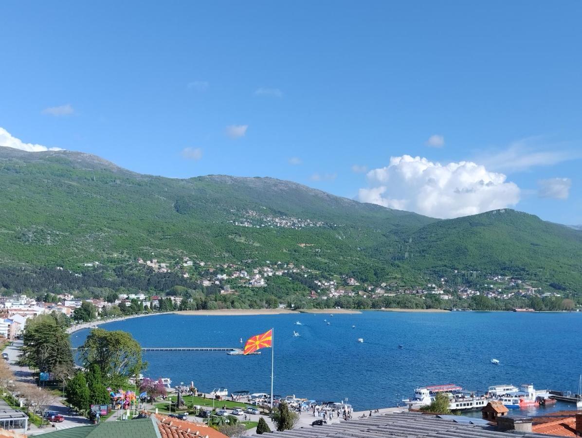 Bibi Apartments Ohrid Buitenkant foto